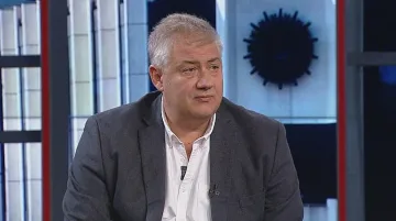 Приемат в "Пирогов" само след PCR тест