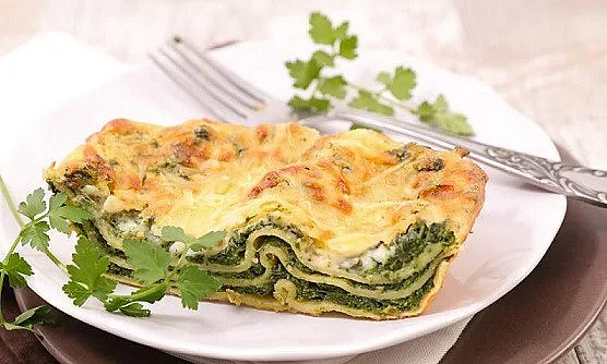 Лазаня със сирена и спанак