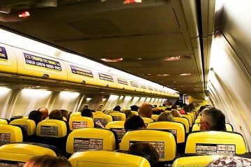 Какво не трябва да пипаме в самолета