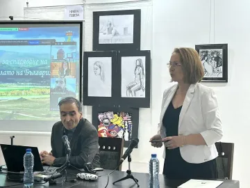 Професор Иван Бъчваров: "Галина Стоянова се изправи сама срещу света в защита на националния ни символ-розовото масло"