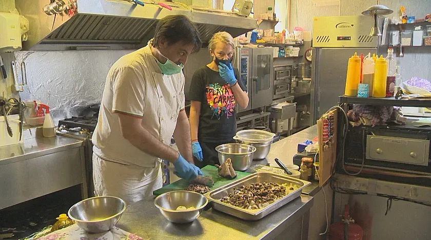 За ден БАБХ откри десетки нередности в заведенията