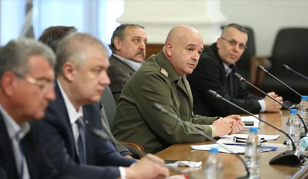 53 нови заразени с коронавирус, двама са починали