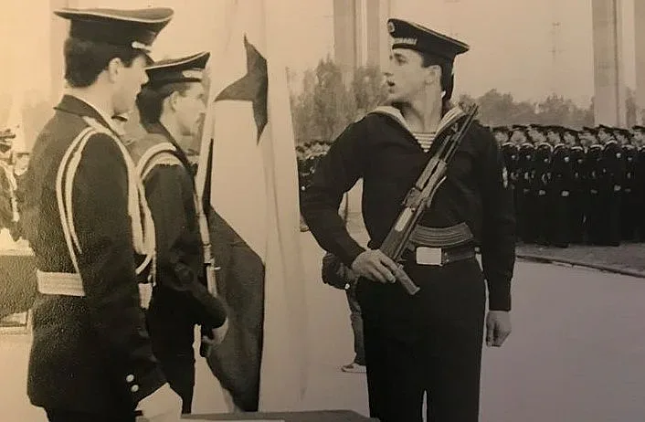 Кралев: Президентът обиди Военноморските сили