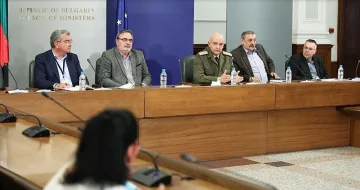 53 нови случая на коронавирус, 276 са излекуваните