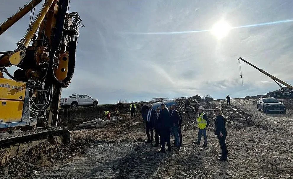 Министър за отсечката Бяла - Велико Търново: Ще бъде нещо чудно