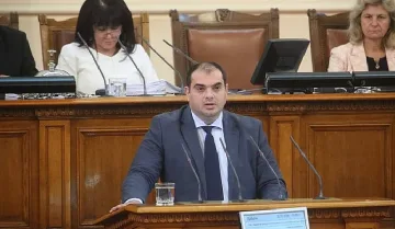 Заваляха обвинения в БСП