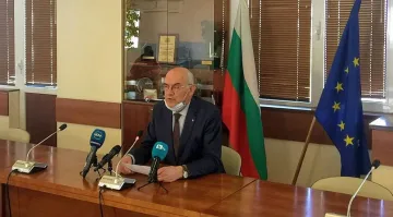 Цената на топлото в София пада с още 3%