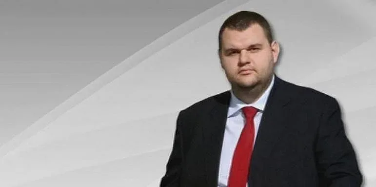 БАН разработва ваксина с дарението от Пеевски