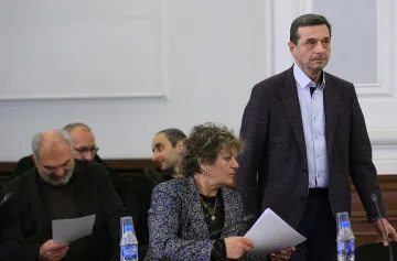 Искат компенсации на заплати за неплатения отпуск