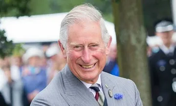 Удивително: Чарлз пребори болестта за седмица