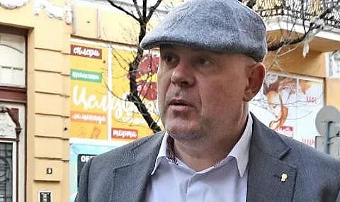 Гешев прати сладки на ограбена баба