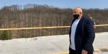 Борисов: Обмисляме махане на извънредното положение