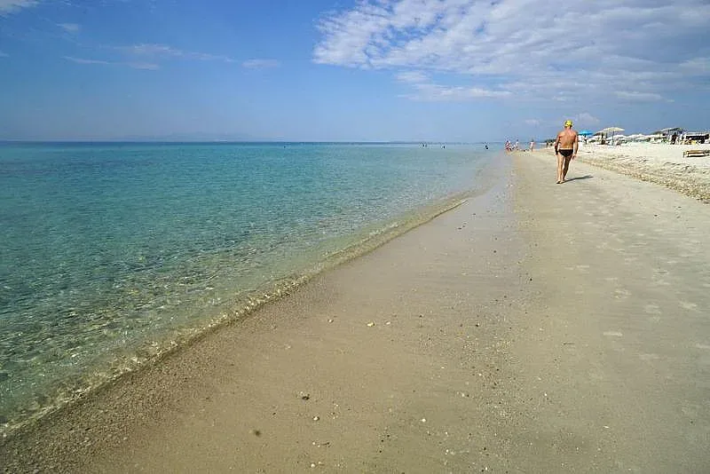 Пускат в Гърция само срещу тест за коронавируса