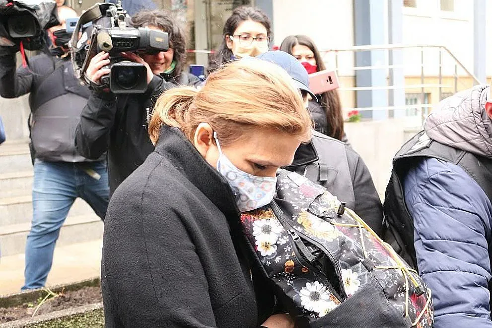 Пуснаха майката на убиеца срещу 100 000 лв гаранция