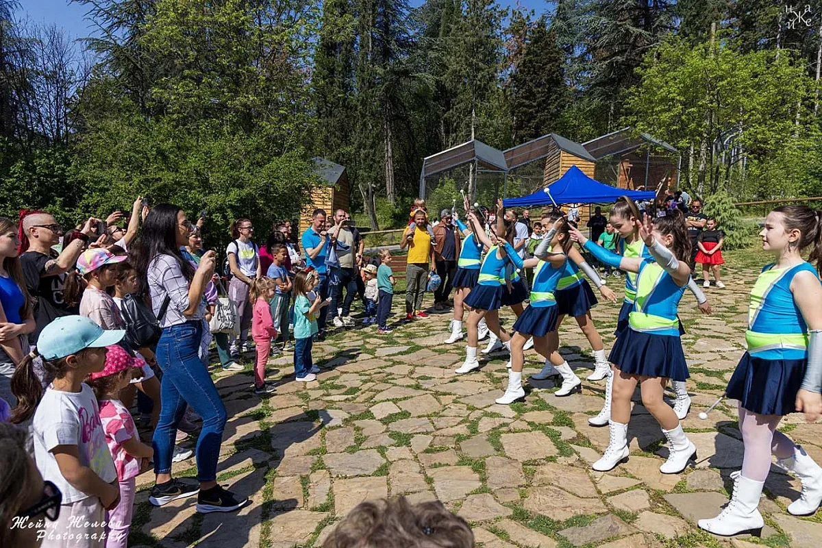 С пъстра програма Старозагорският зоопарк отбеляза днес рождения си ден