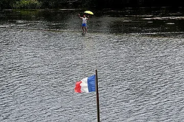 Водата на Париж пълна с коронавирус