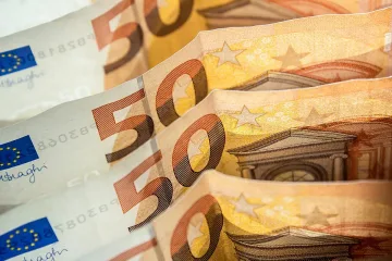 Топ чиновник с нова информация за смяната цените у нас в евро