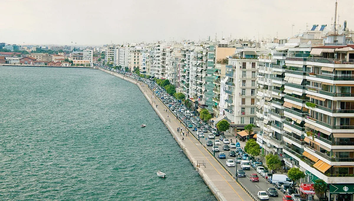 Нов феномен привлича българите в Гърция! Интересът е огромен