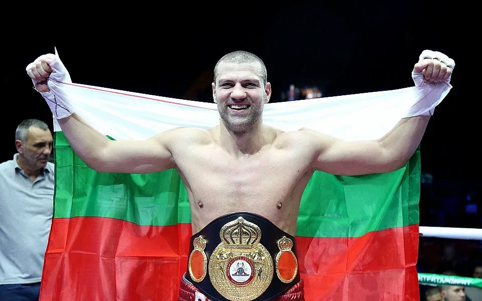 Пълна промяна за Тервел Пулев