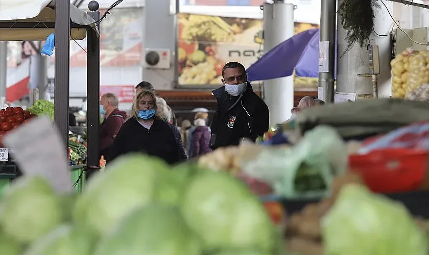 Пазарите спират да работят само от 17 до 19 април