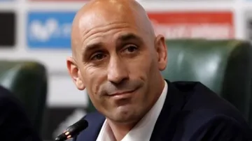 Погнаха шефа на испанската футболна федерация