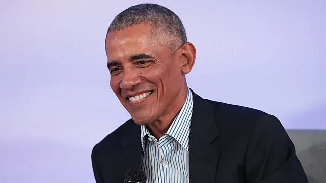 Обама очаквано дава рамо на Байдън