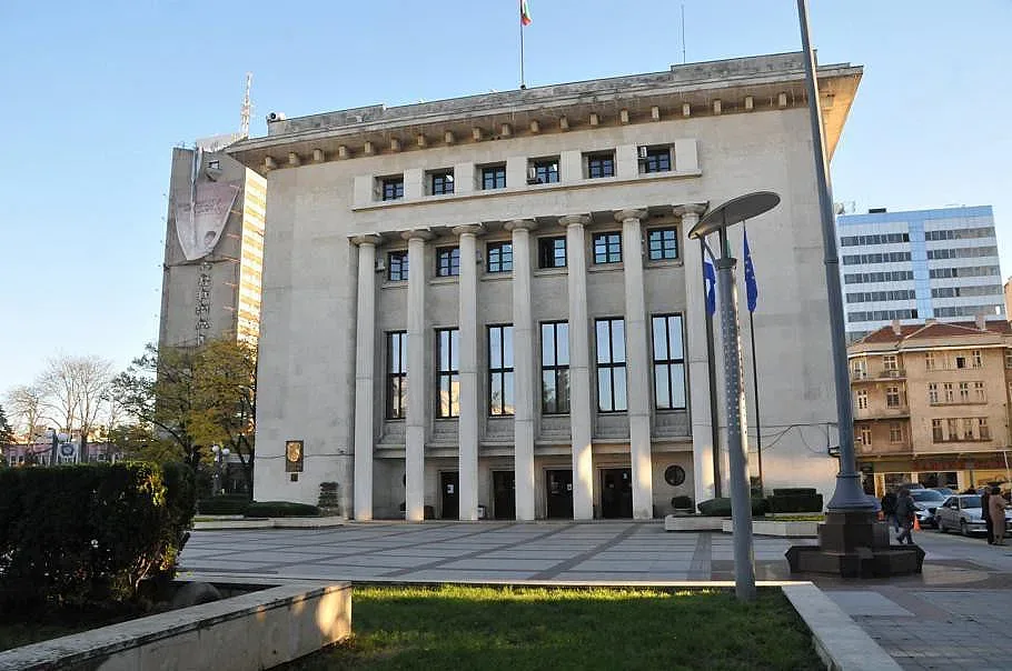Подменят отоплителните уреди на 80 бургаски домакинства