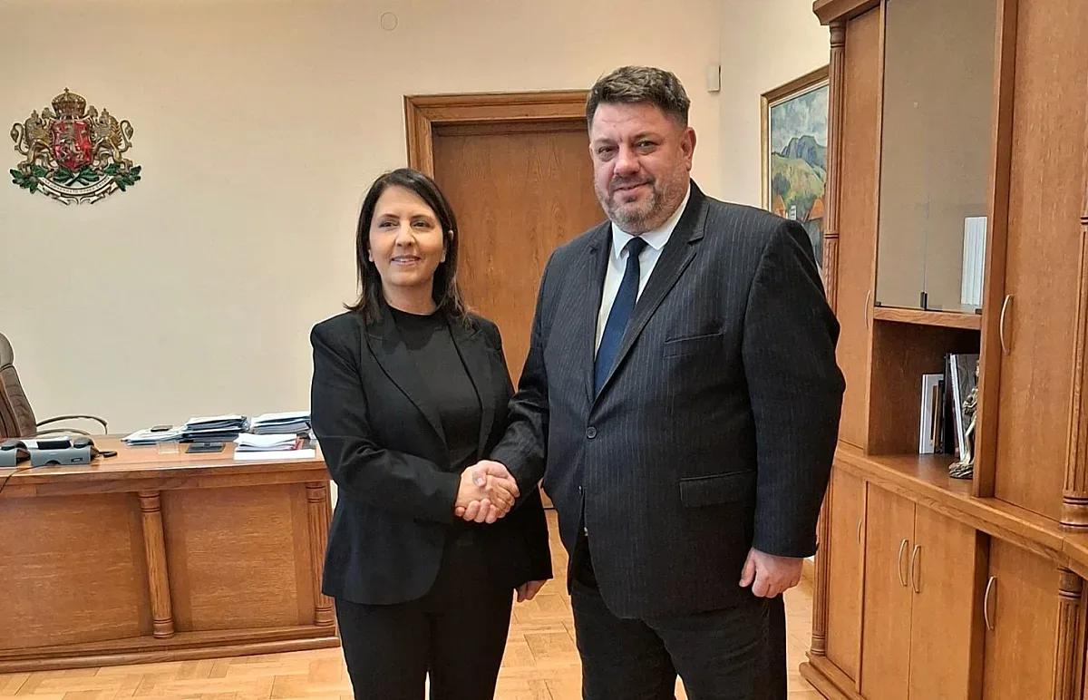 Зафиров на среща с министъра на иновациите на Израел. Какво се договориха?