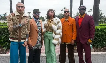 Black Eyed Peas официално се завърнаха