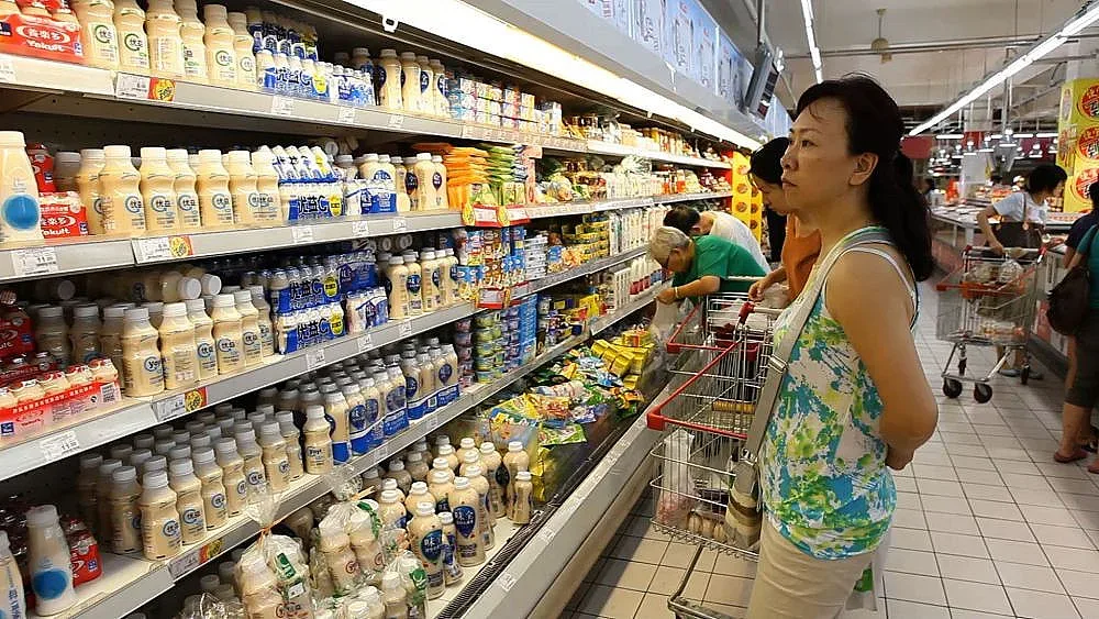 Китай бори коронавируса с млечни продукти
