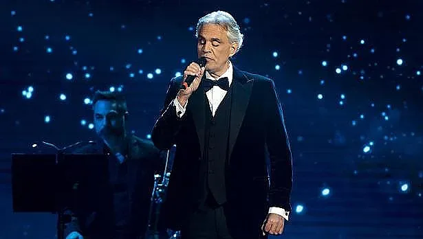 Андреа Бочели: Вярвайте в Коледа