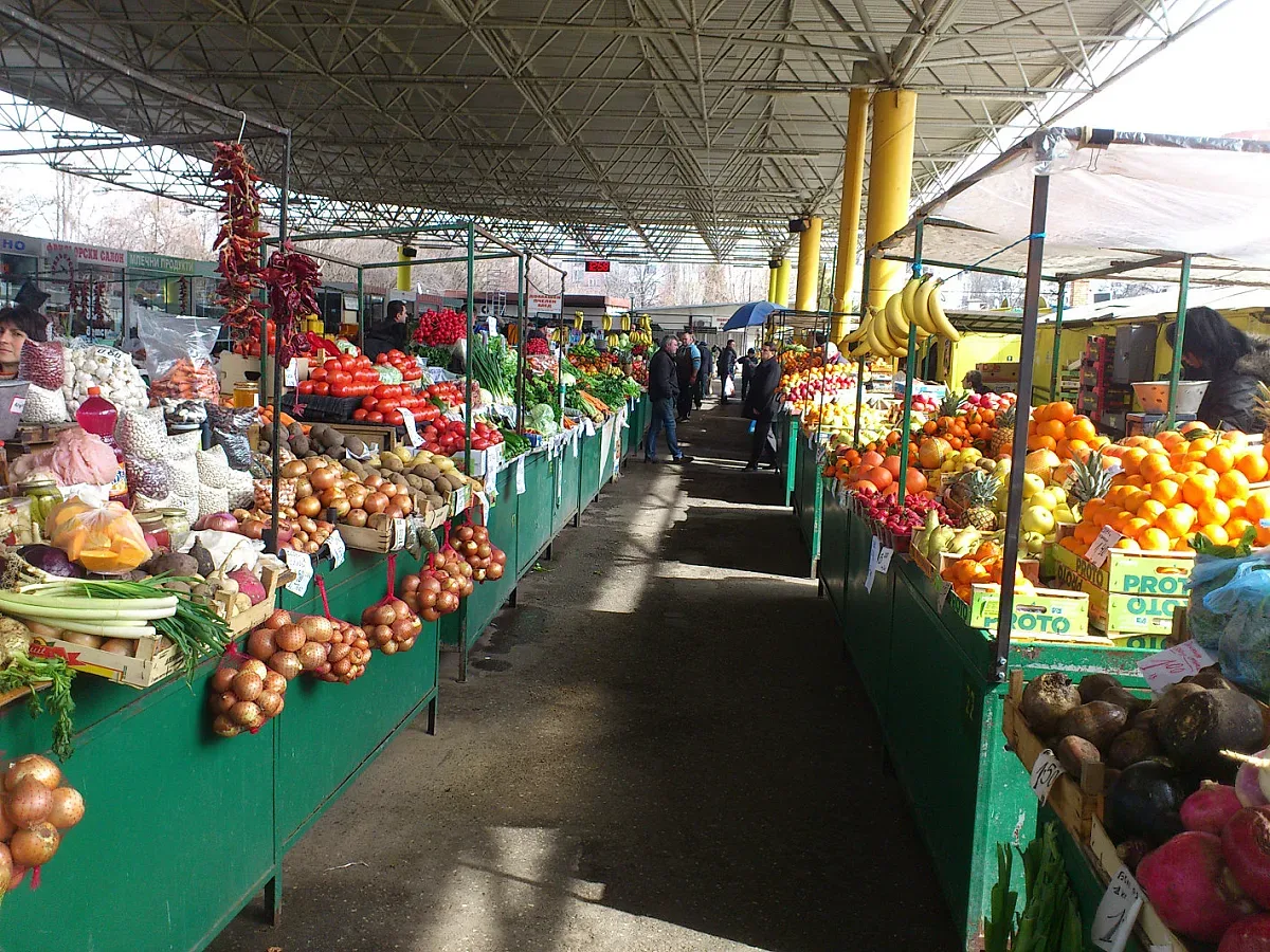 Търговците без наеми докато пазарите в София са затворени