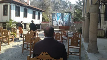 Отслужиха първата Hi-Tech Цветница в Пловдив