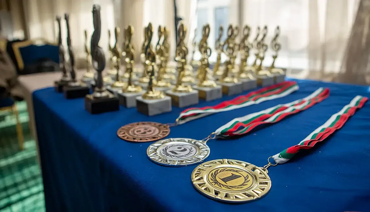 Трима български ученици на финала на престижното състезание KGL в Солун