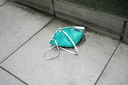 Турция забрани продажбата на маски