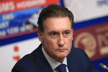 Кирил Домусчиев подкрепи Левски