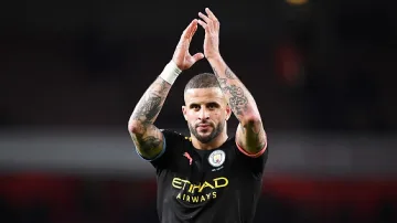 Футболист отнесе 250 000 паунда глоба за оргия