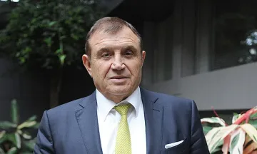 Държавата да помисли и за осигуровките