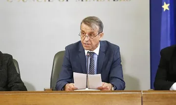 Медицинският съвет с доклад като Ермитажа
