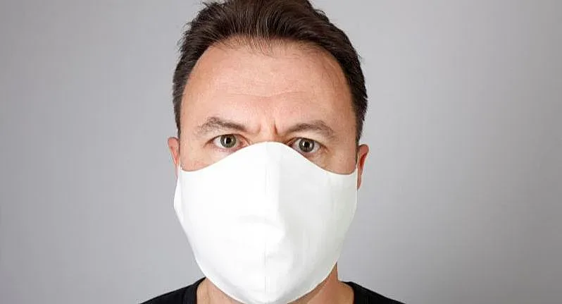 Наша фирма с нови маски и съвети за ползването им