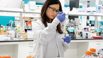 Тестват върху пациенти лекарство срещу коронавирус