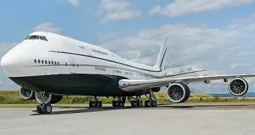 Летящ дворец събра очите на богаташите