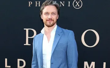 Джеймс Макавой дари 275 хиляди за медиците