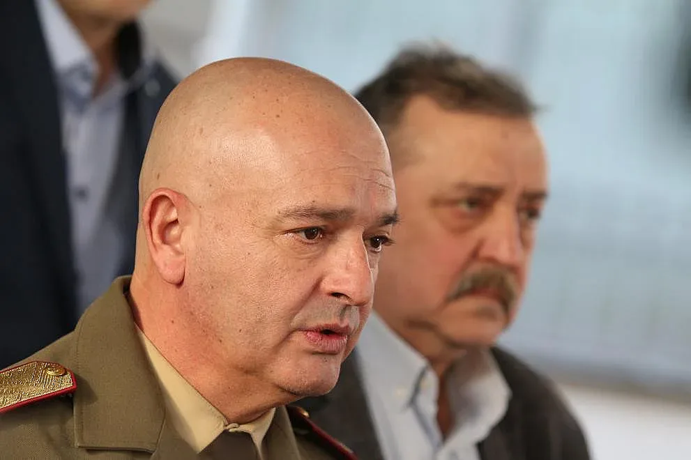 И в градовете с декларации – обмислят го