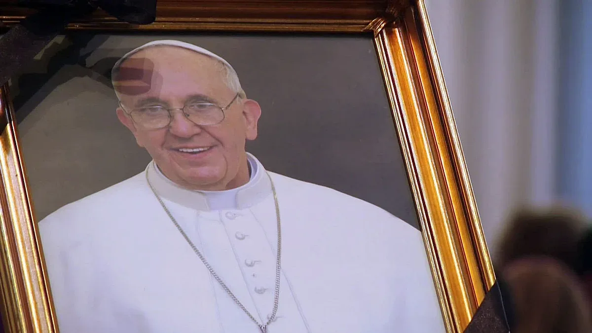 Погребват в Рим починалия папа Франциск