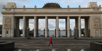 Москва с безпрецедентни мерки заради вируса