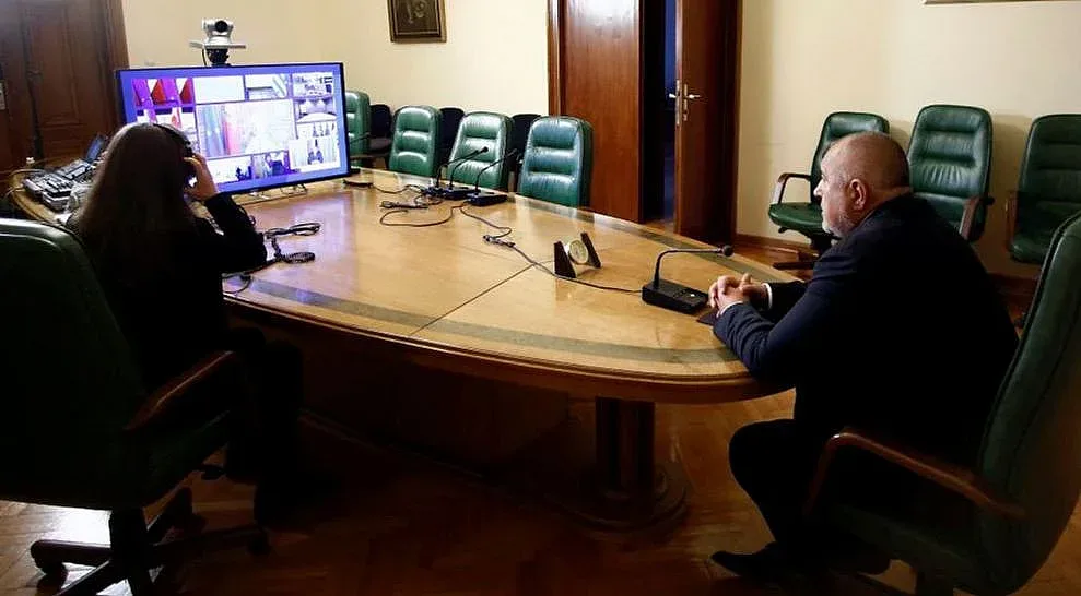 Евролидери обмислят мерки срещу пандемията