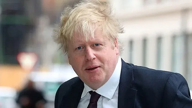Борис Джонсън затворил баровете заради ултиматум