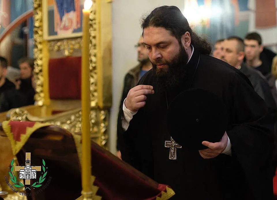 Групи за молитви може да има и в социалните мрежи