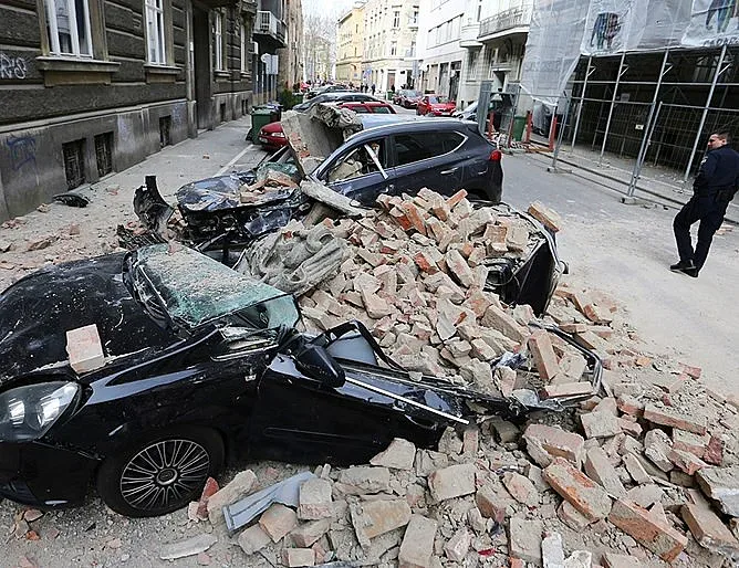 Тийнейджър загина при труса в Хърватия